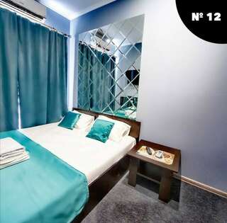 Гостиница Jazz Hotel Москва Двухместный номер с 1 кроватью и собственной ванной комнатой-1